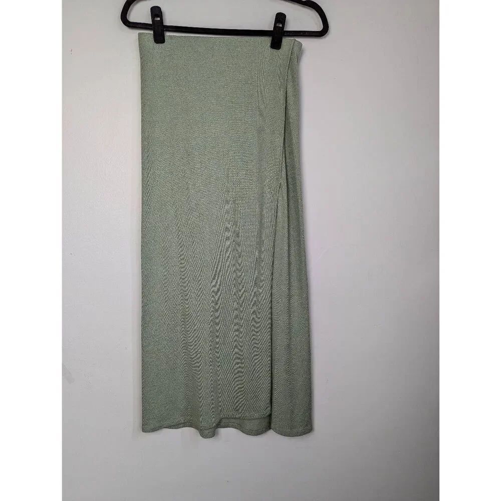 Aritzia Wilfred free knit midi pencil skirt Medium